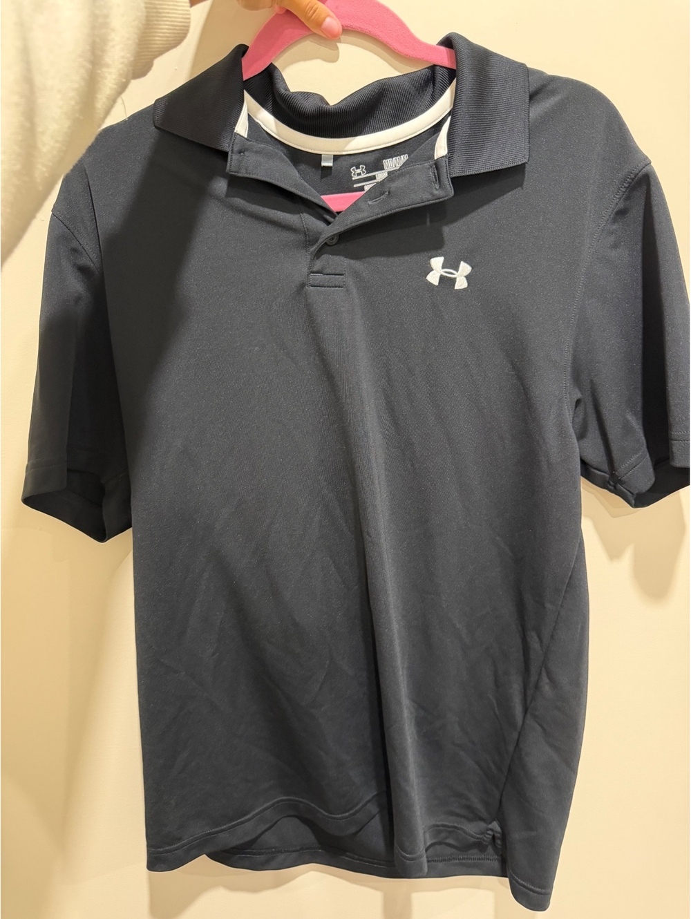 Under Armour Men's Black Short Sleeve Performance Polo Shirt, Size Medium, Loose